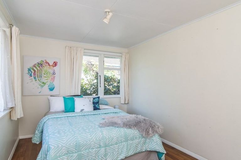 Photo of property in 11 Maire Street, Otaki, 5512