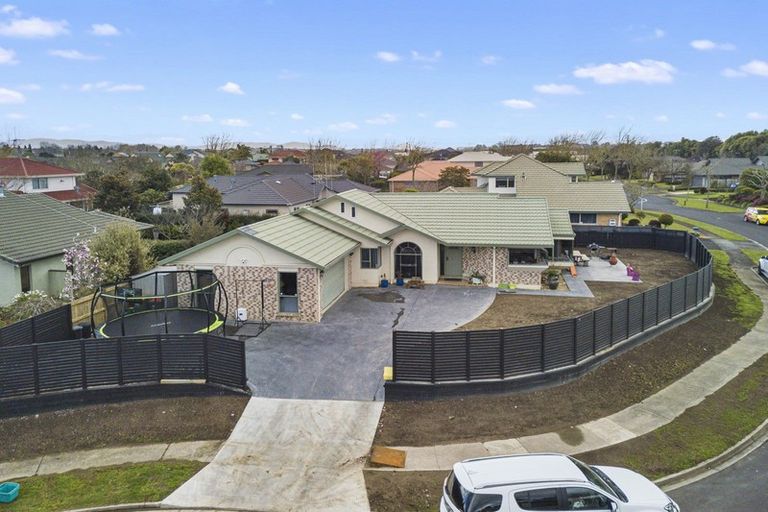 Photo of property in 4 Makepeace Place, Flagstaff, Hamilton, 3210