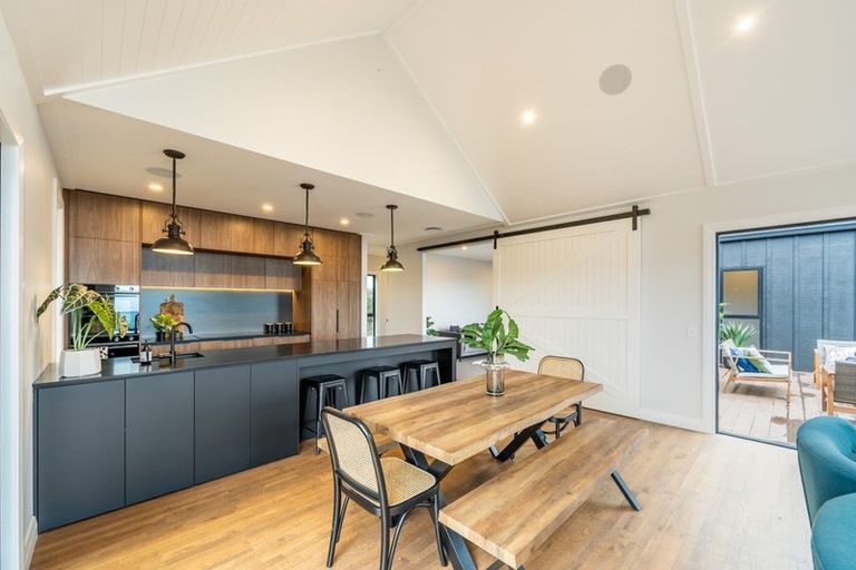 Photo of property in 229 Fairview Drive, Birchville, Upper Hutt, 5372