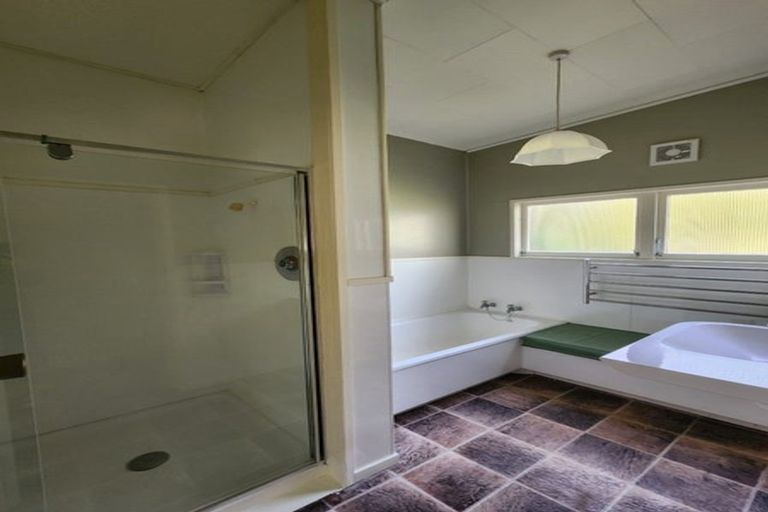 Photo of property in 1 Russell Crescent, Western Heights, Rotorua, 3015