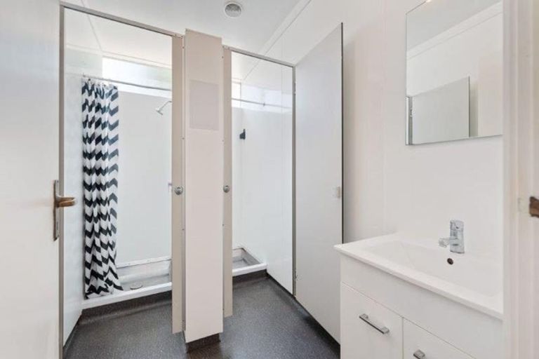 Photo of property in 7 Centennial Avenue, Riccarton, Christchurch, 8041