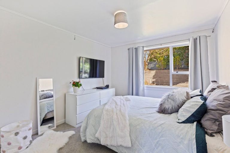 Photo of property in 5 Browne Street, Waitara, 4320