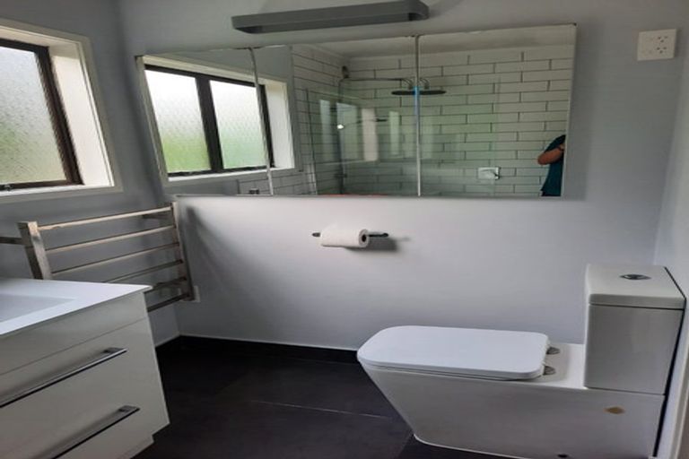 Photo of property in 1/17 Bayswater Avenue, Bayswater, Auckland, 0622