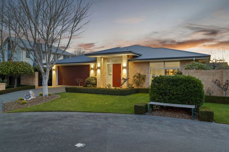 Photo of property in 23 Applefield Court, Northwood, Christchurch, 8051