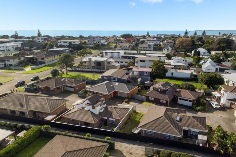 Photo of property in 2/8 Terrace Avenue, Mount Maunganui, 3116