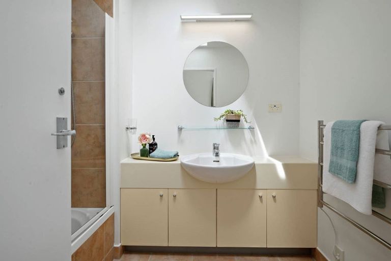 Photo of property in 166 Guys Road, East Tamaki, Auckland, 2013