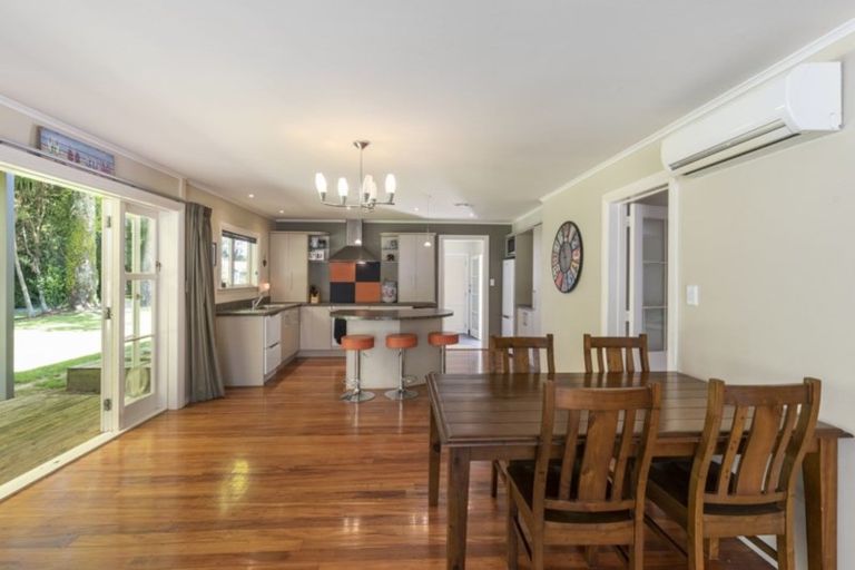 Photo of property in 378 Arapaepae Road South, Levin, 5571