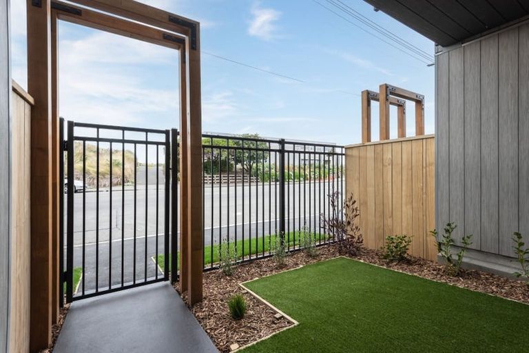 Photo of property in 9/180 Marine Parade, New Brighton, Christchurch, 8083