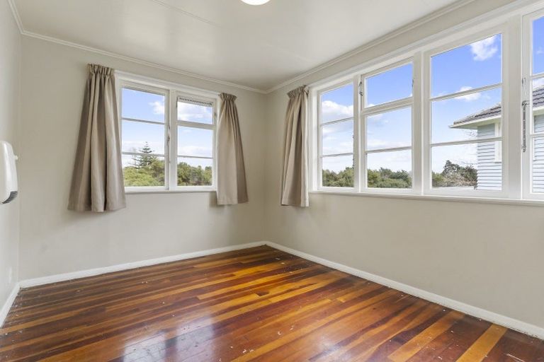 Photo of property in 8 Tate Place, Otara, Auckland, 2023