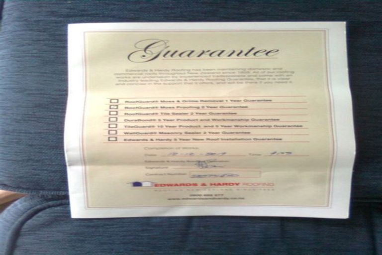 Photo of property in 1/15 Roberts Avenue, Bayswater, Auckland, 0622