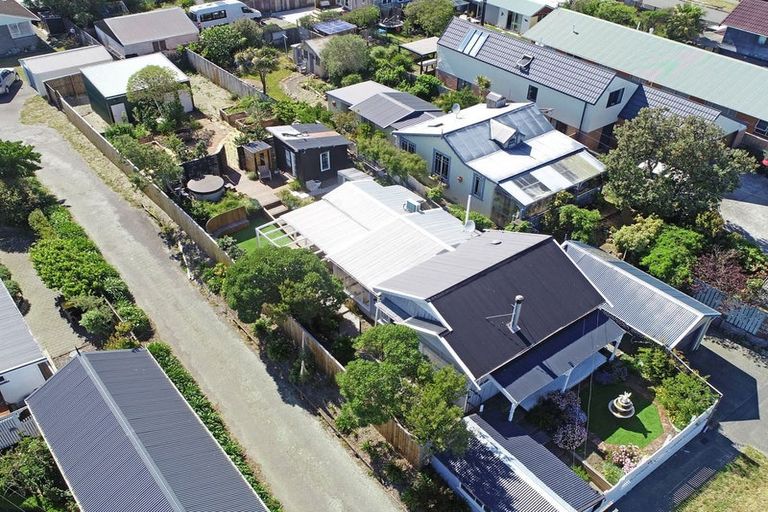 Photo of property in 135 Pine Avenue, South New Brighton, Christchurch, 8062