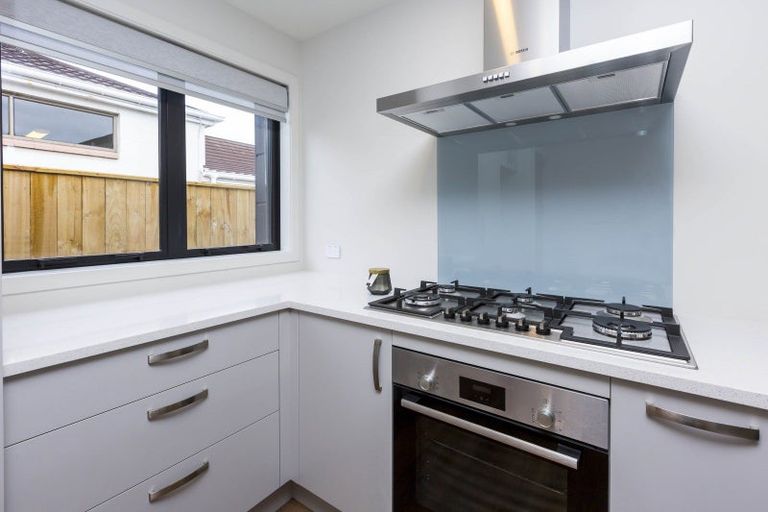 Photo of property in 4/6 Exchange Street, Ebdentown, Upper Hutt, 5018