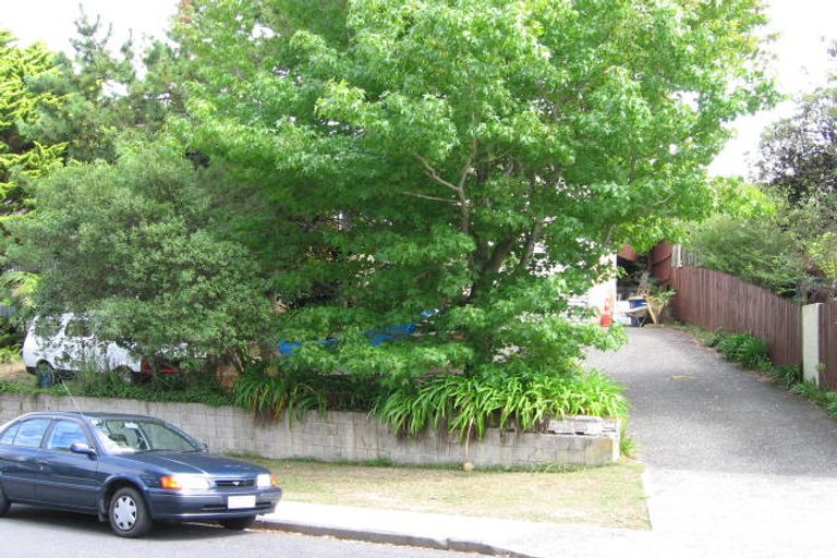 Photo of property in 1 Freya Place, Torbay, Auckland, 0630