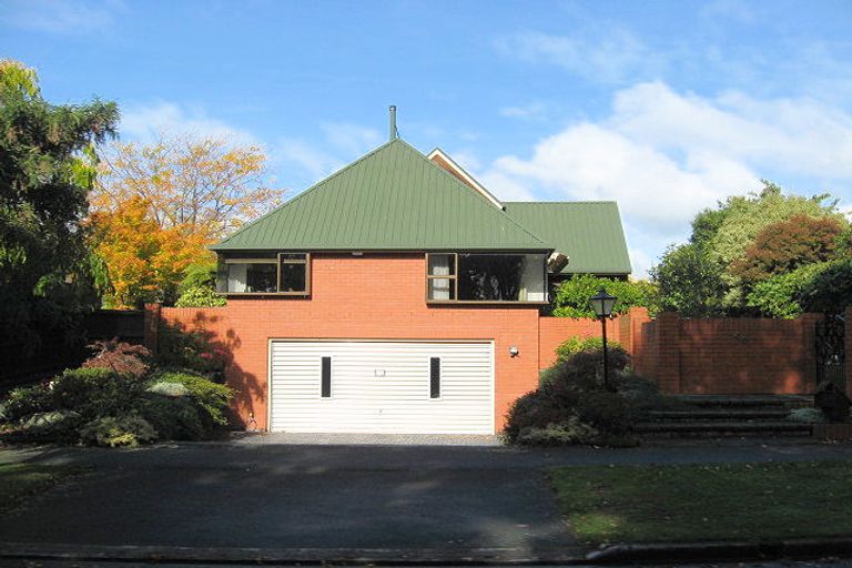 Photo of property in 46 Corfe Street, Ilam, Christchurch, 8041