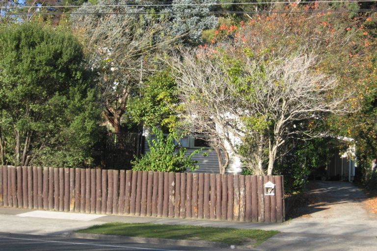 Photo of property in 89 Stokes Valley Road, Stokes Valley, Lower Hutt, 5019