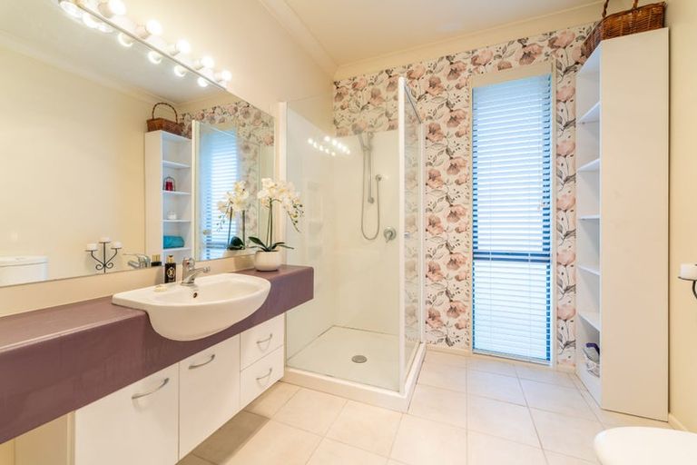 Photo of property in 65 Main North Road, Geraldine, 7930