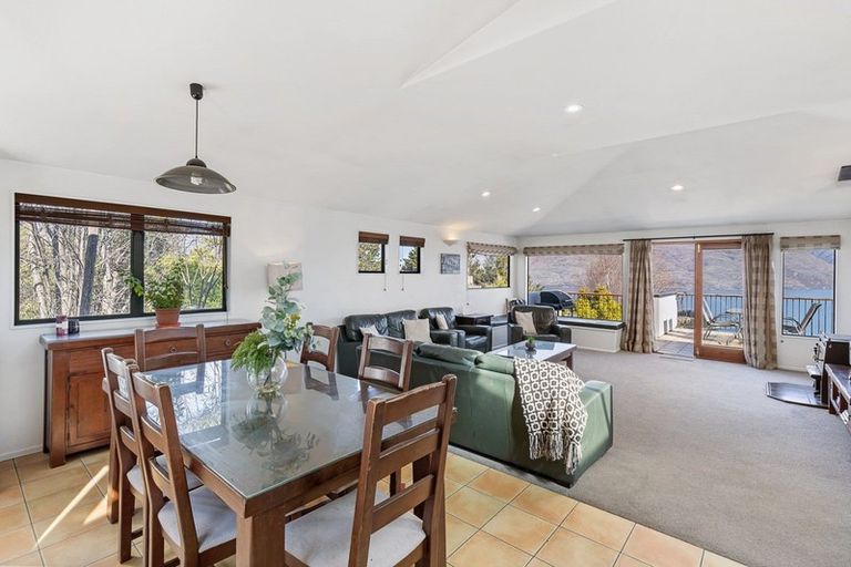 Photo of property in 20b Manchester Place, Queenstown, 9300