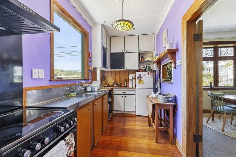 Photo of property in 111 Eden Street, Island Bay, Wellington, 6023
