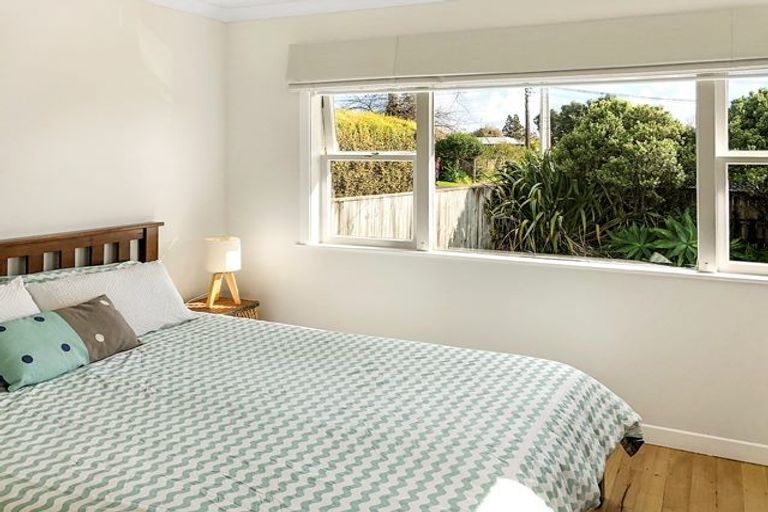 Photo of property in 1/87 Salisbury Road, Birkdale, Auckland, 0626