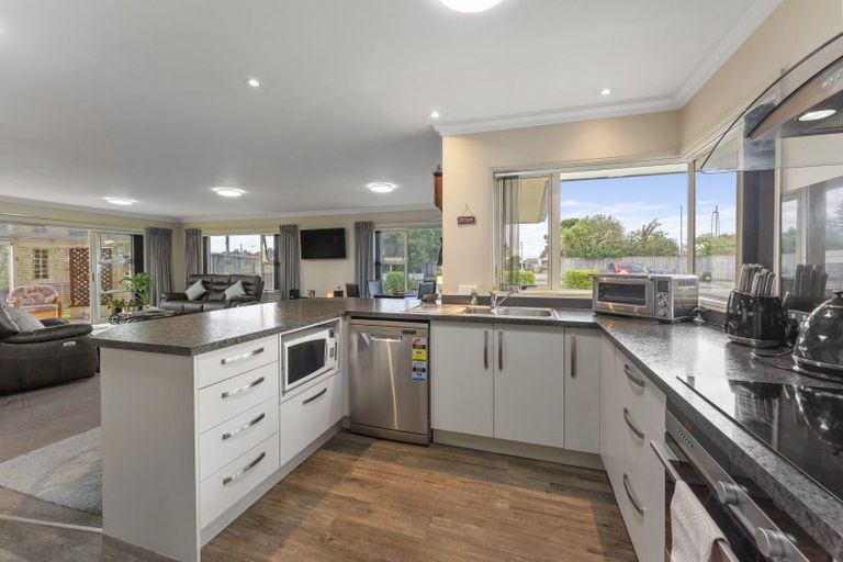 Photo of property in 7 Ward Street, Levin, 5510