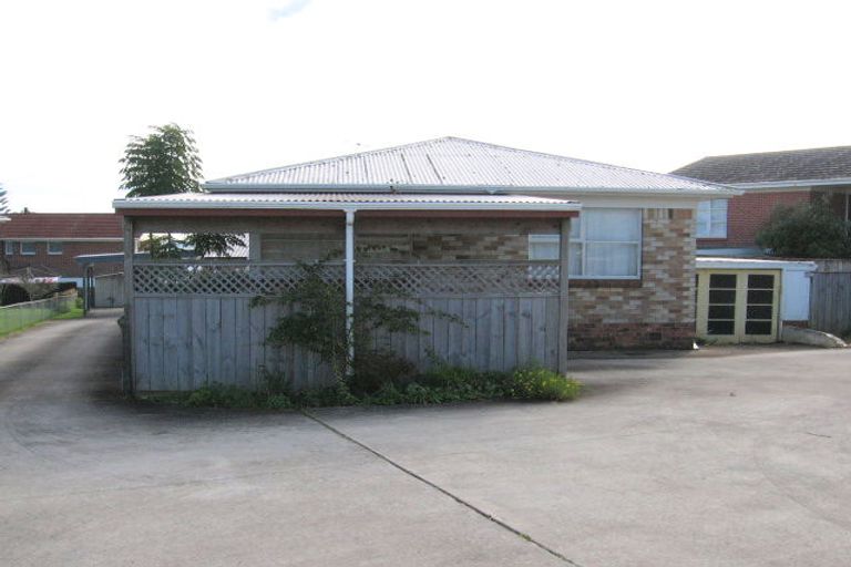 Photo of property in 143 Ridge Road, Howick, Auckland, 2014