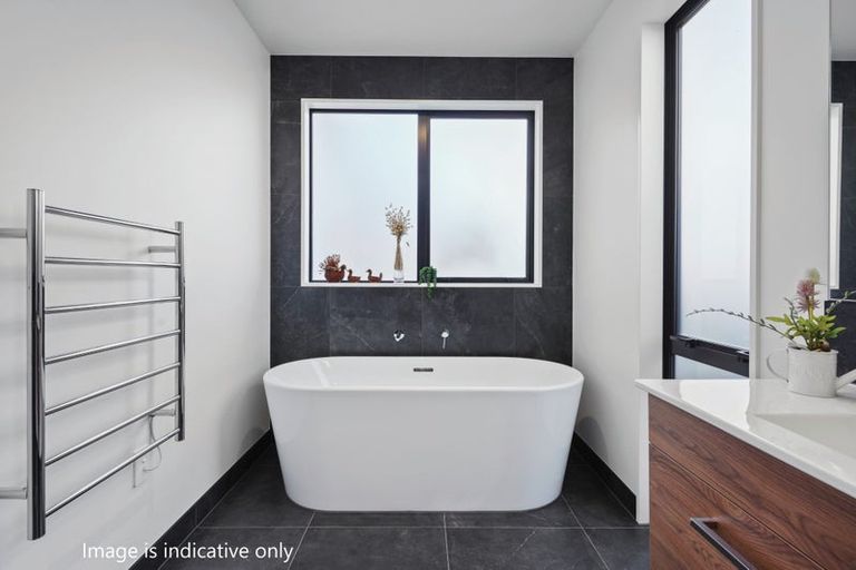 Photo of property in 36 Whiteoak Street, Prebbleton, 7676