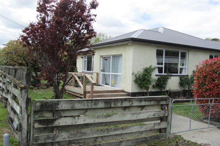 Photo of property in 32 Level Street, Dipton, 9791