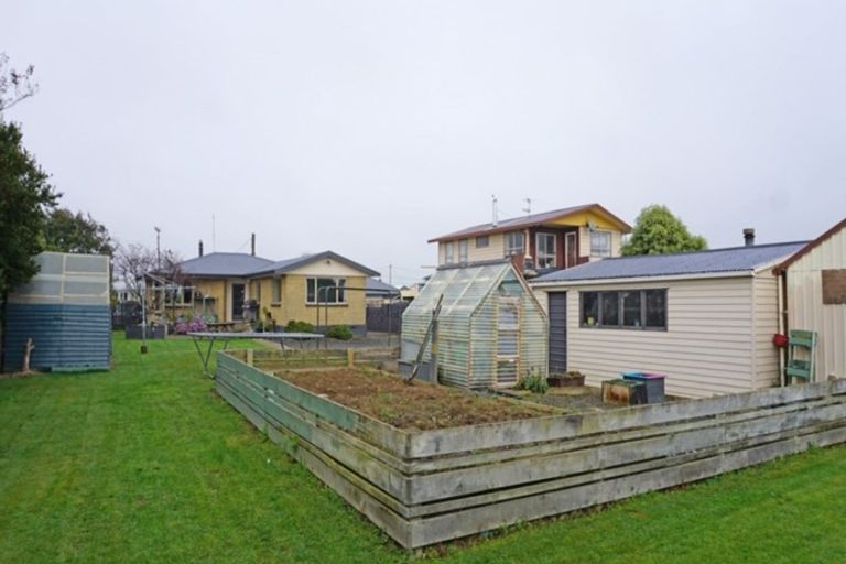 Photo of property in 32 Price Street, Grasmere, Invercargill, 9810
