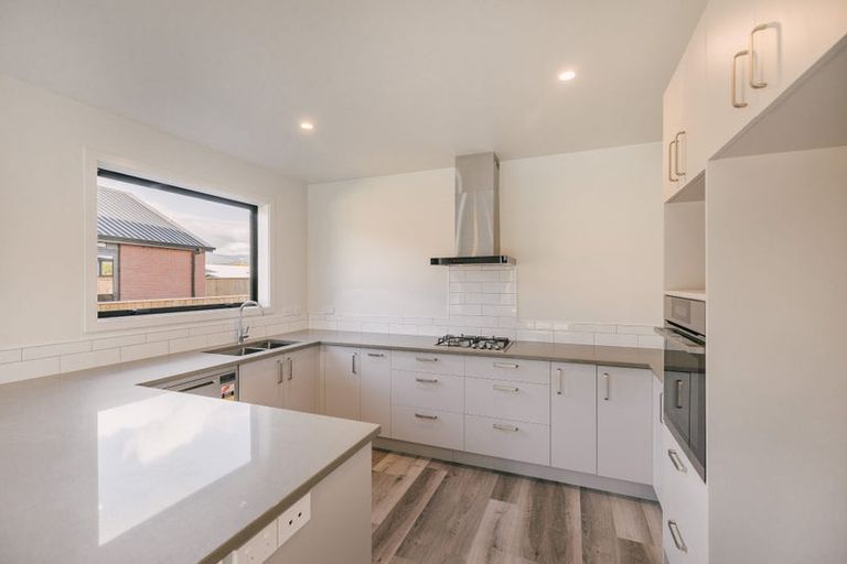 Photo of property in 3 Cypress Way, Levin, 5510