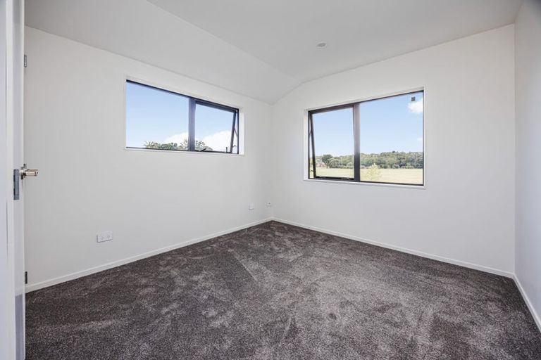 Photo of property in 16f Imrie Avenue, Mangere, Auckland, 2022
