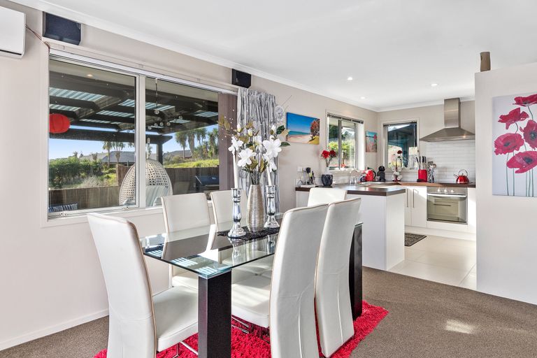 Photo of property in 23 Falcon Drive, Welcome Bay, Tauranga, 3112