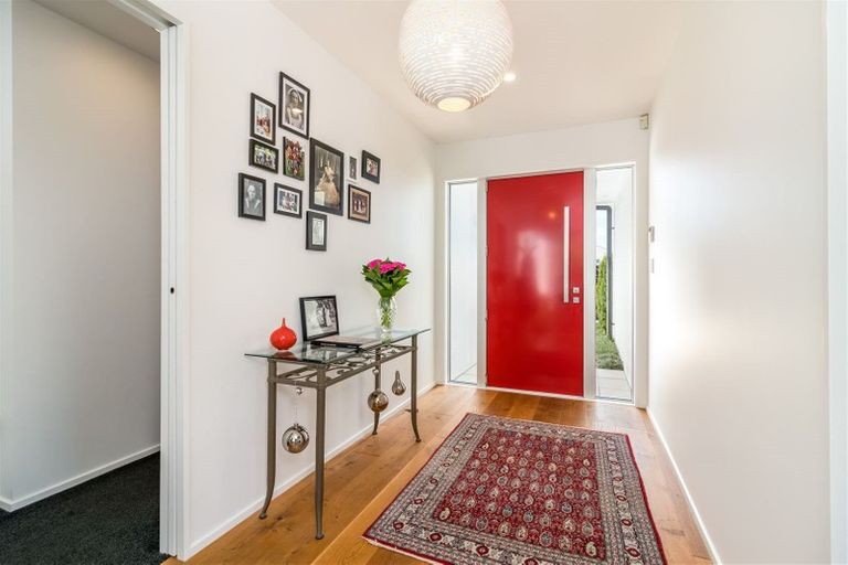 Photo of property in 212 Matsons Avenue, Papanui, Christchurch, 8053