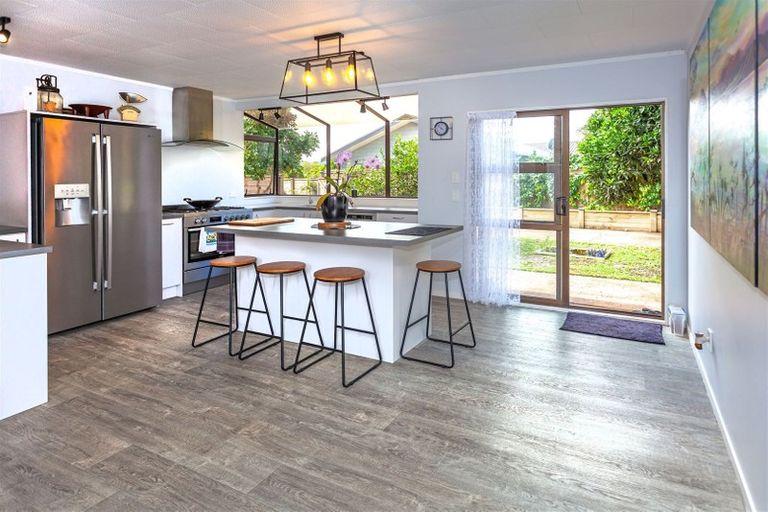 Photo of property in 133 Robinson Road, Whitianga, 3510