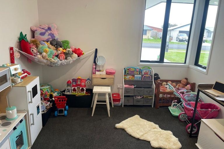 Photo of property in 22 Costello Drive, Ngatea, 3503