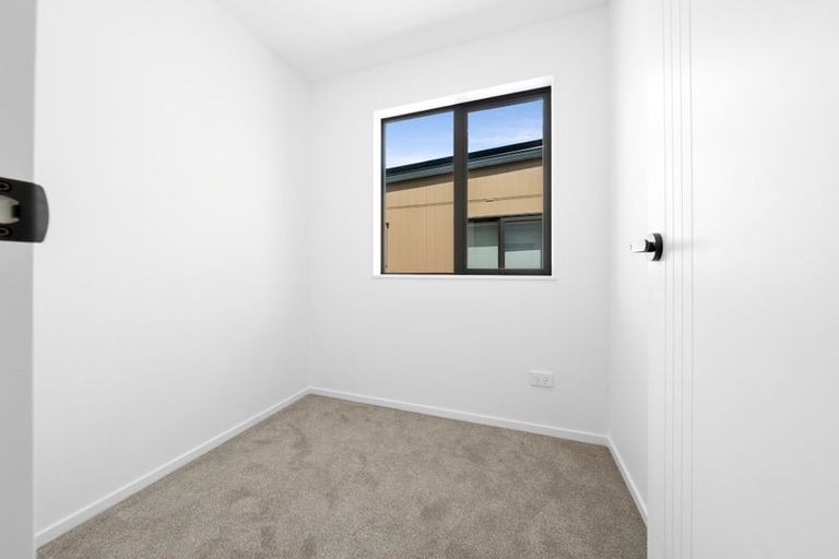 Photo of property in 16 Kiato Lane, Flat Bush, Auckland, 2019