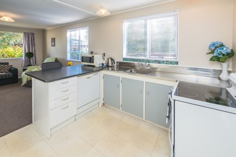 Photo of property in 2 Kawatiri Avenue, Gonville, Whanganui, 4501