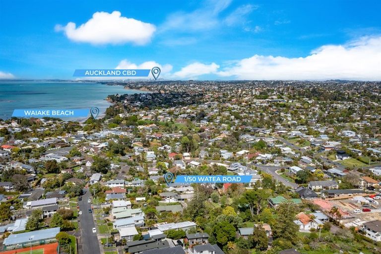 Photo of property in 1/50 Watea Road, Torbay, Auckland, 0630