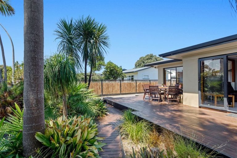 Photo of property in 37 Barry Avenue, Whakatane, 3120