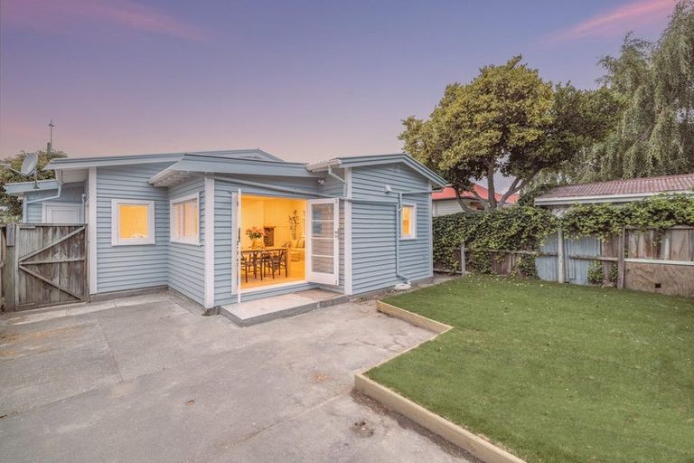 Photo of property in 1/92 Radley Street, Woolston, Christchurch, 8023