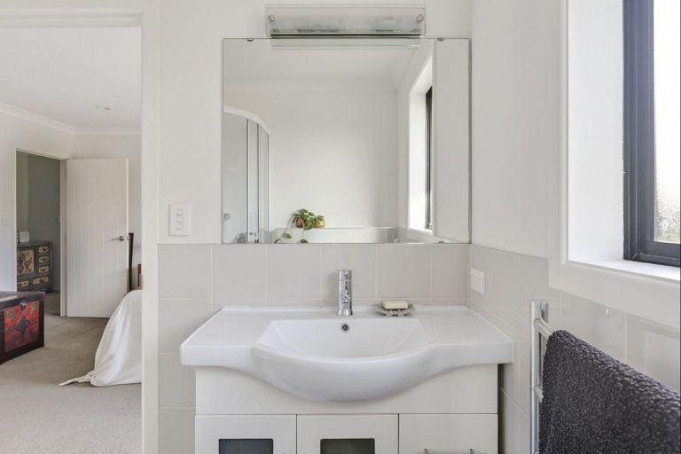 Photo of property in 3b Naomi Place, Cambridge, 3434