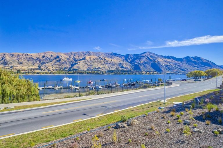 Photo of property in 38 Marina Terrace, Kinloch, Taupo, 3377