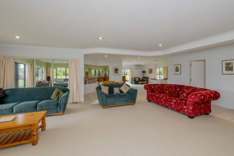 Photo of property in 16 Pukematawai Lane, Levin, 5571