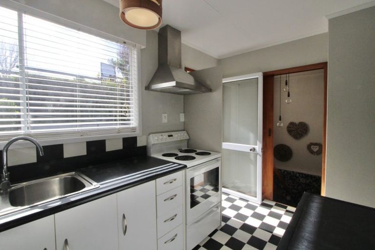 Photo of property in 2/82 Mill Road, Lower Vogeltown, New Plymouth, 4310