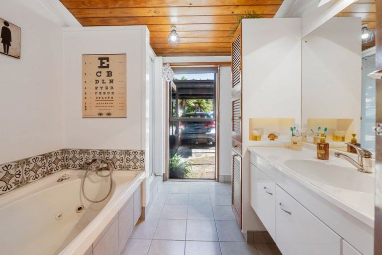 Photo of property in 338 Sunset Road, Sunnybrook, Rotorua, 3015