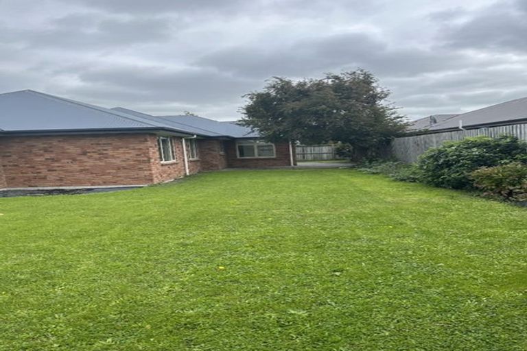 Photo of property in 85 Overbury Crescent, Rolleston, 7614