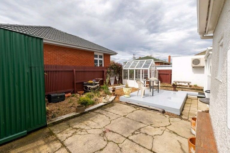 Photo of property in 73 Cutten Street, South Dunedin, Dunedin, 9012