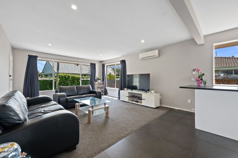 Photo of property in 1/63b Waimairi Road, Upper Riccarton, Christchurch, 8041