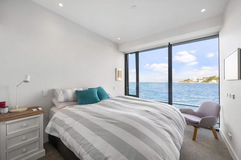 Photo of property in Clyde Quay Wharf, 2a/3 Clyde Quay Wharf, Te Aro, Wellington, 6011