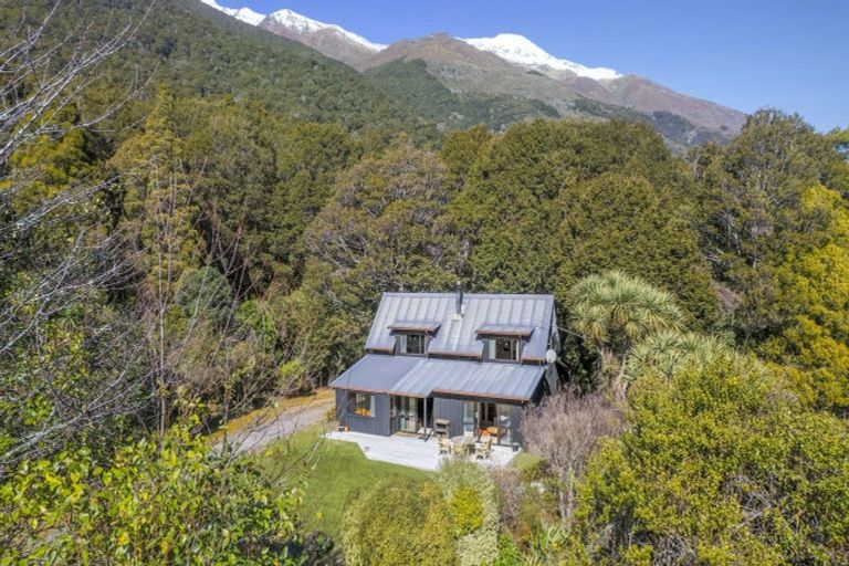 Photo of property in 23 Rata Road, Makarora, Wanaka, 9382