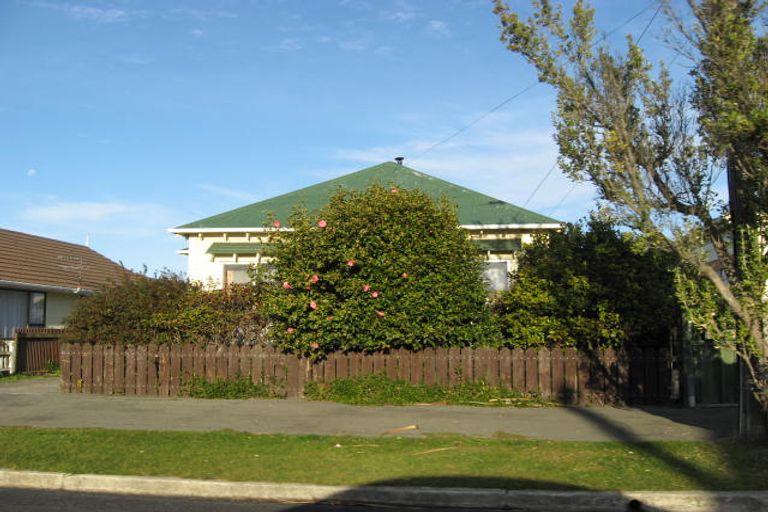 Photo of property in 19 Douglas Street, Saint Kilda, Dunedin, 9012